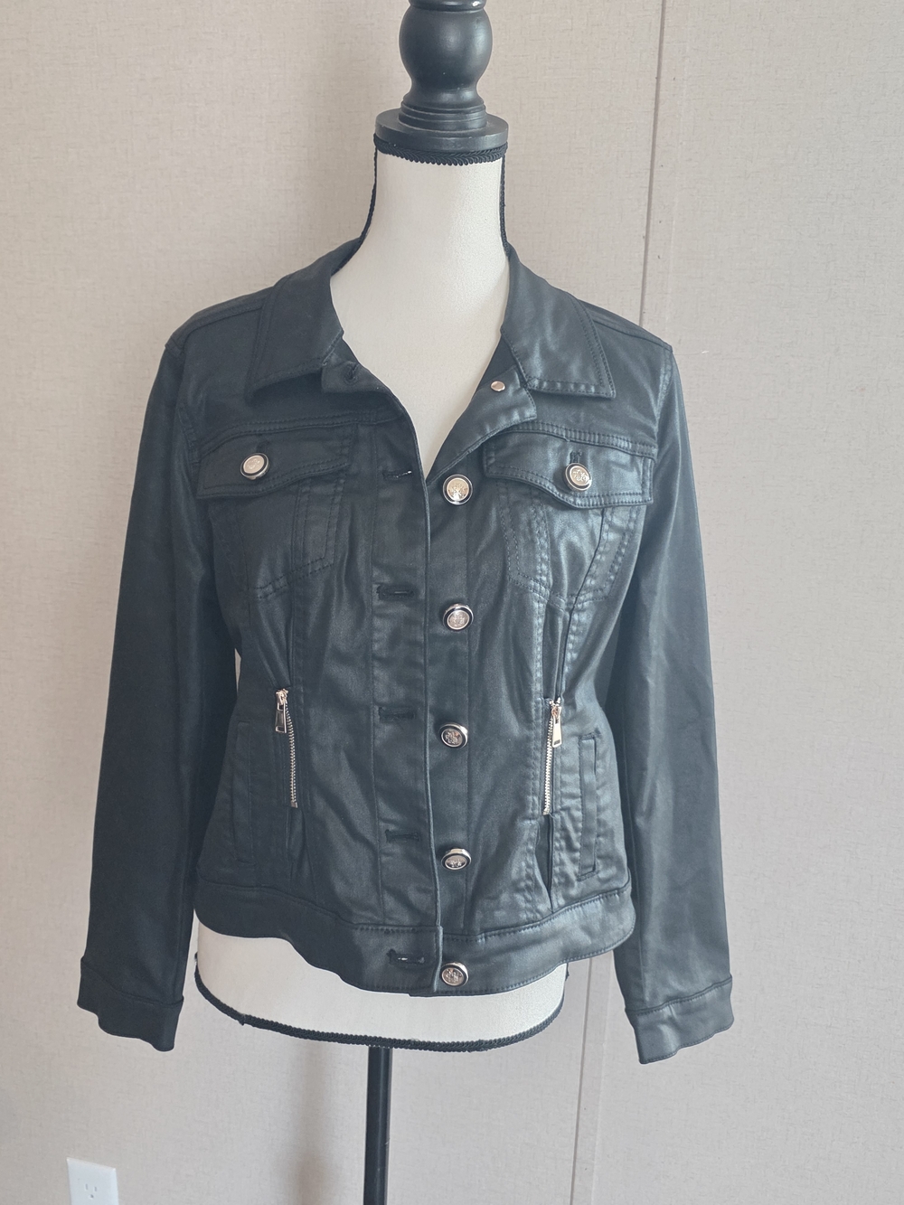 White House Black Market WHBM Black Jacket with Gold Buttons. LP PETIT - Picture 6 of 12